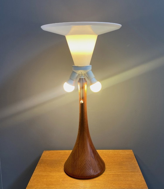 Image 1 of Teakhouten tafellamp van Domus, model 7442, jaren 70.