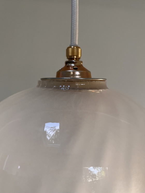 Drie Vintage Glazen Klokvormige Hanglampen – Glass (photo 8 of 8)