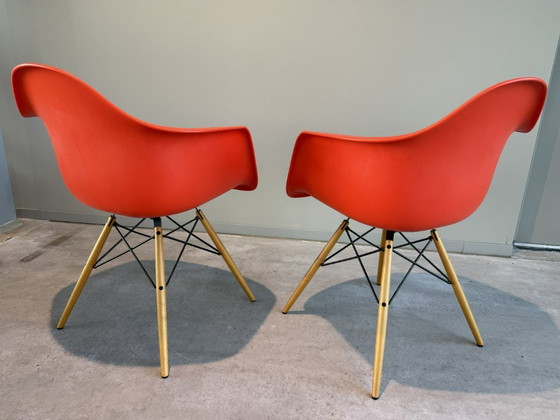 2 chaises Vitra DAW rouge coquelicot – Chaises de salle à manger, Metal, Plastic (photo 4 of 7)
