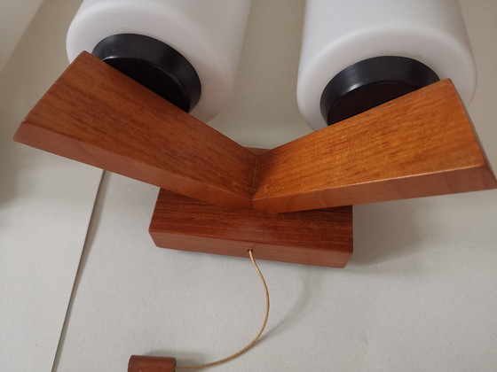 Image 1 of Coppia di lampade da parete vintage dal design danese Teak Uno e Östen Kristiansson