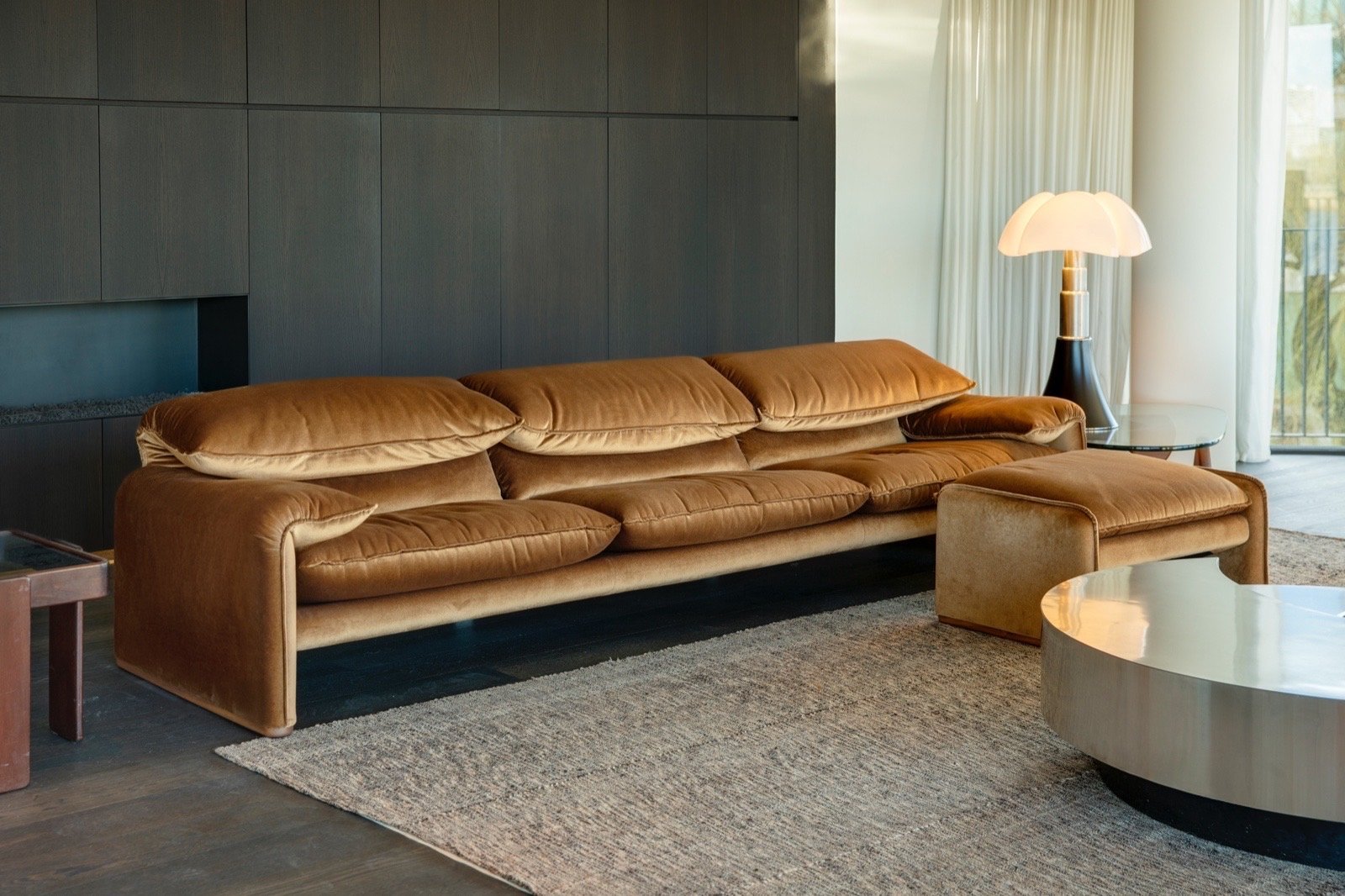 Cassina sofa - 70% cheaper at Whoppah | P2 | Whoppah Cassina sofa - 70% cheaper at Whoppah | P2 | Whoppah