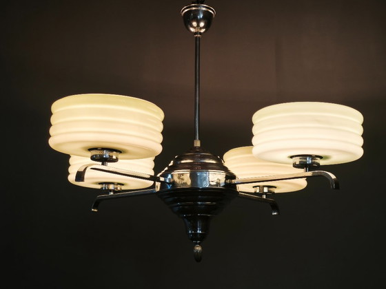 Image 1 of Lampadario Art Déco in vetro opalino verde, Cecoslovacchia, anni '30.