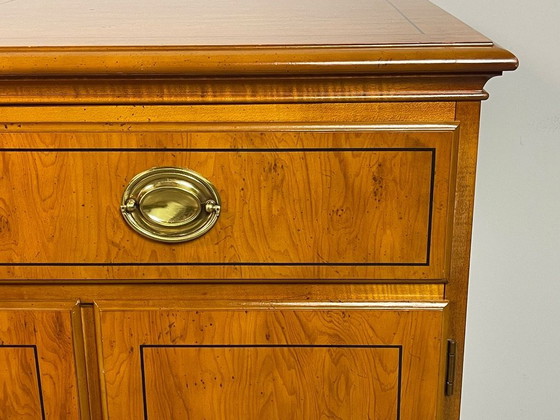 Drexel Heritage Mobile bar / Credenza buffet Campaign anni '70 – Piano scorrevole estensibile. USA, anni (photo 13 of 24)