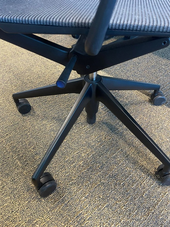 Image 1 of Chaise de bureau Vitra Physix - Collection Meda