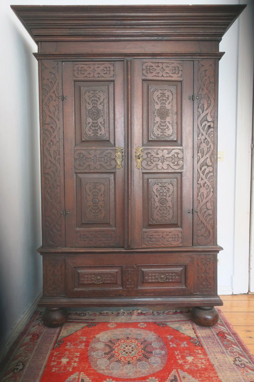 Antique Carved Oak Farmhouse Wardrobe, 1780