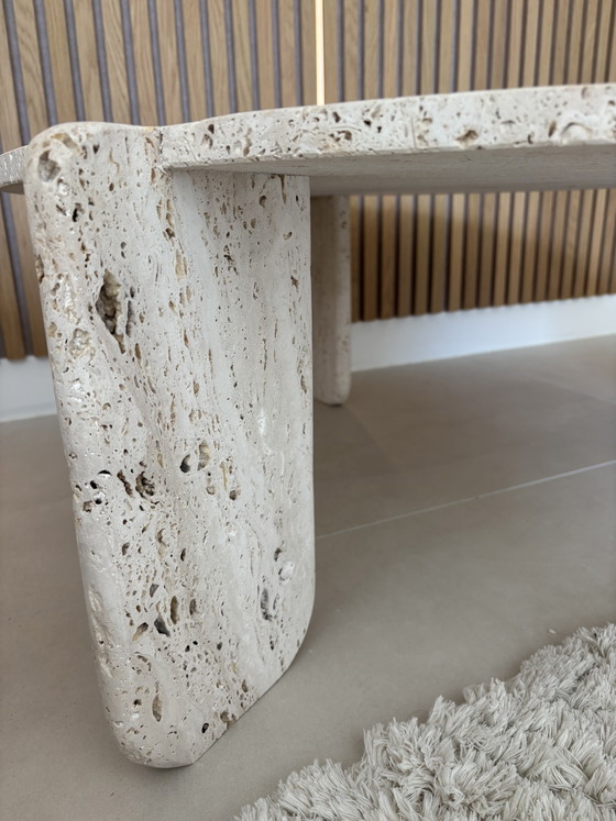 Travertine coffee table Ø90 cm (photo 5 of 7)