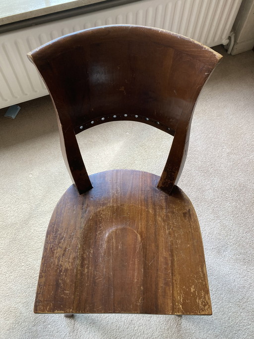 Wooden (dining room) chair