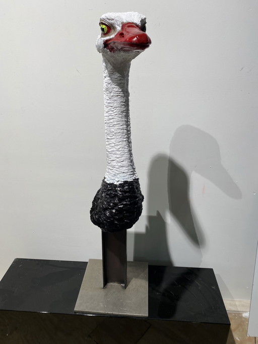 Statua dello struzzo svedese
