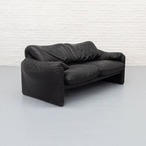 Canapé deux places Cassina Maralunga, années 70