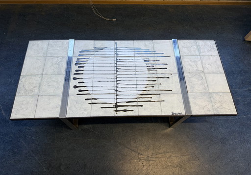 Belarti coffee table