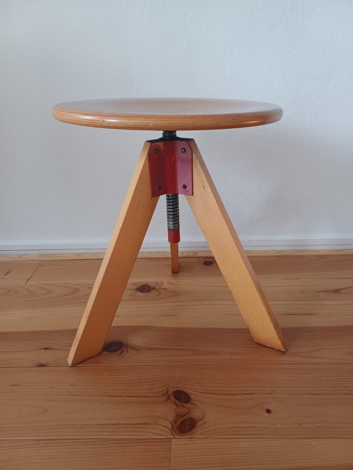 Zanotta Giotto 250 stool