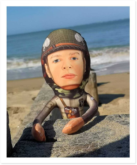 Image 1 of 101st Airborne gift | paratrooper gift for veteran | WW2 paratrooper collectible figurine | D Day history decor | military offic