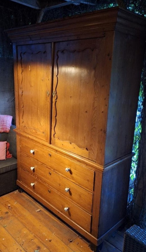 Armoire