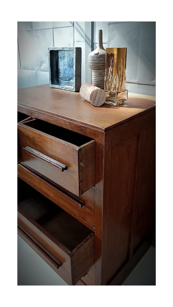 Image 1 of Kommode aus den 1930er Jahren, Stilrichtung „Neue Sachlichkeit“
