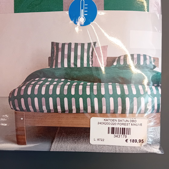 Image 1 of Copripiumino Auping color malva foresta 240 x 220 cm