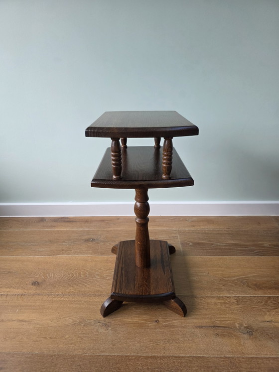 Image 1 of Vintage boeken- en bijzettafel eikenhout