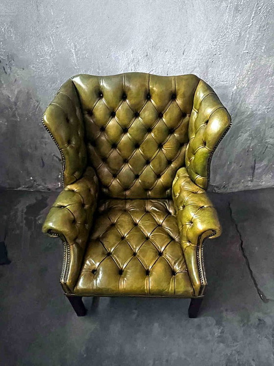 Image 1 of Fauteuil Chesterfield vintage britannique