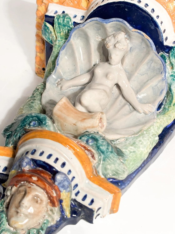 Faenza Keramik-Wandregal mit Muschel und Dame aus dem frühen 20. Jahrhundert – Dekorative Objekte, Ceramic (photo 5 of 12)
