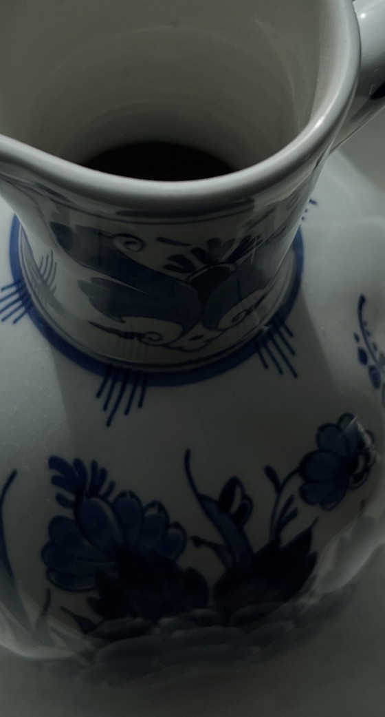 Image 1 of Brocca dipinta a mano Royal Porceleyne Fles di Delft.