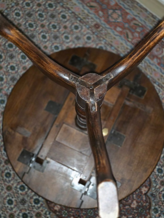 Image 1 of Victorian 19th century tripod table