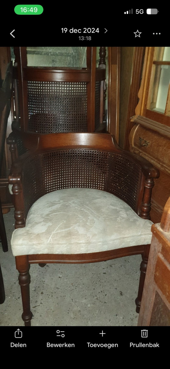 Image 1 of 4 kersenhout eetkamer armstoelen 
