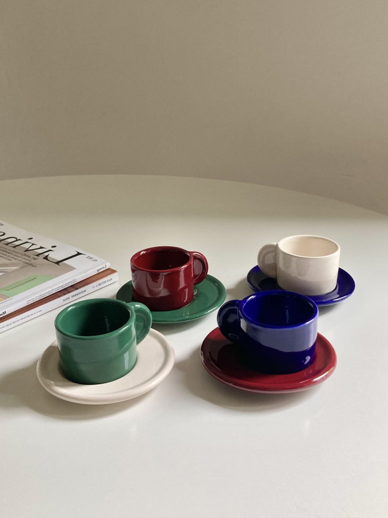 Image 1 of Ensemble de 4 tasses à café vintage en céramique fabriquées en Italie