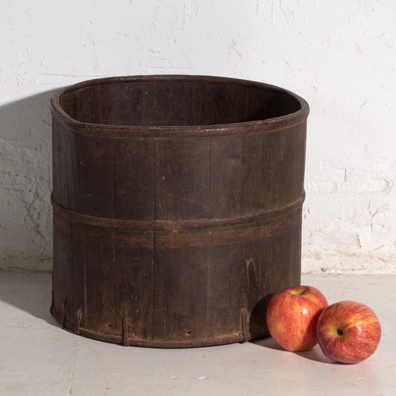 Secchio in legno antico – Cina, circa 1900 – Oggetti decorativi, Wood, Iron, Rustic (photo 8 of 40)