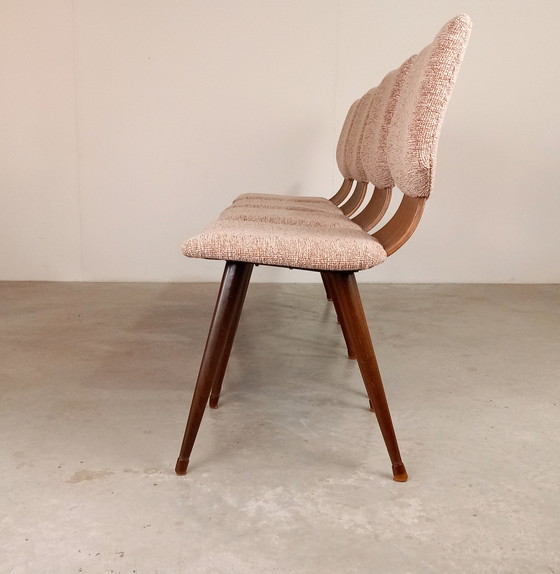 Image 1 of 4x  Mid-Century eetkamerstoel nieuwe stoffering| Vintage design