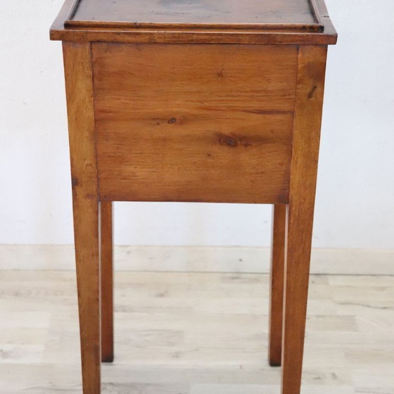 Image 1 of Antique Nightstand in walnut, Italy Early 19th Century