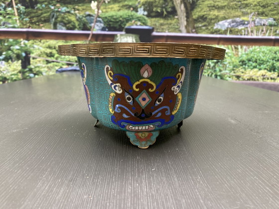 Image 1 of Jardinera de cloisonné