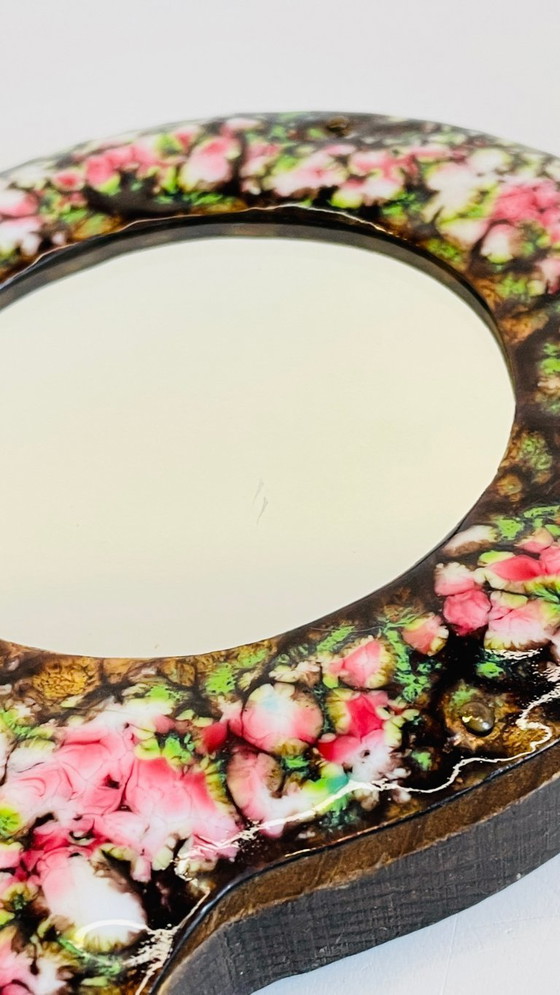 Image 1 of Vintage geëmailleerde metalen handspiegel