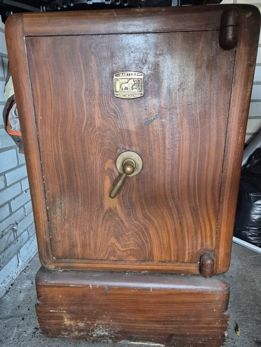 Coffre-fort/bar Martens ultra-résistant