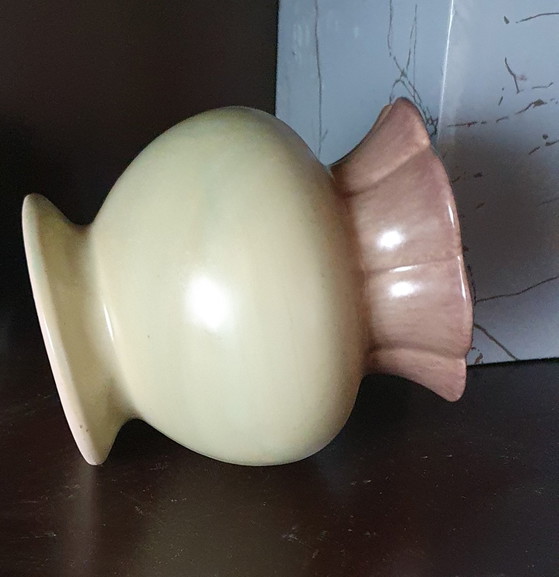 Vintage 1950s ceramic vase (photo 3 of 5)