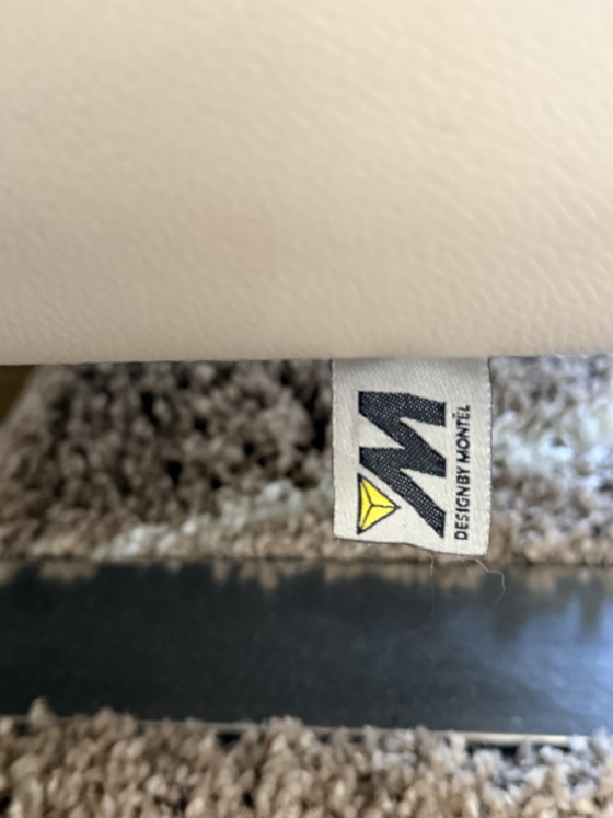 Image 1 of Montèl Temptation corner sofa