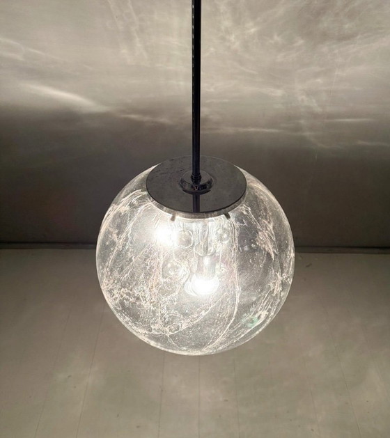 Image 1 of Hanglamp in ruimtetijdstijl uit de jaren 70, model “8926” 'Big Ball' van DORIA, Duitsland.
