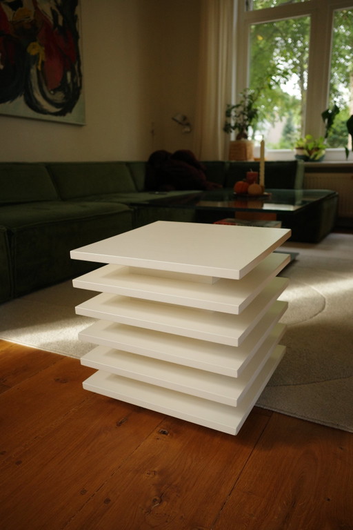 Retro Geschichteter Beistelltisch - Mid Century Modern