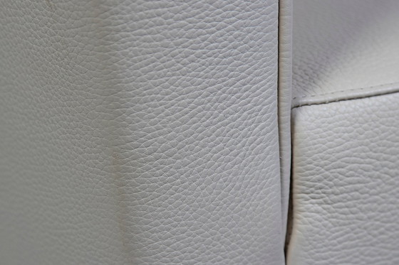 Image 1 of Sting dining armchair