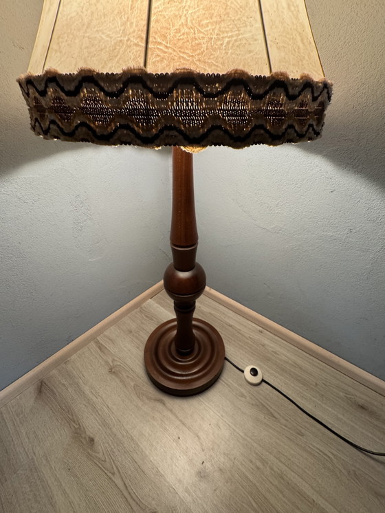 Image 1 of Vintage standing lamp with classic shade and wooden base