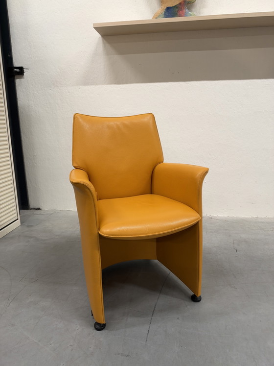 6 Chaises de salle à manger Leolux Tamarinde, état neuf, jaune, Cuir (photo 3 sur 9)