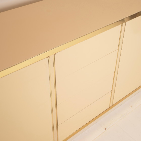 Willy Rizzo Hollywood Regency Sideboard aus Creme und Messing für Mario Sabot 1970 – Schränke (photo 8 of 19)