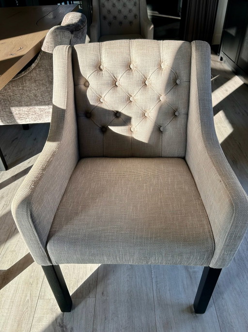 Six Chaises de salle à manger, modèle Ripa, avec accoudoir, quatre avec capitonnage et deux sans, de Keijser & Co