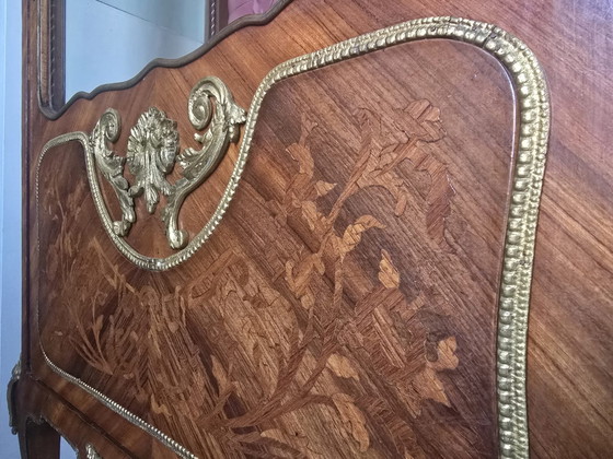 Louis XV Vitrinekast – Vitrinekasten, Glass, Velvet (photo 9 of 13)