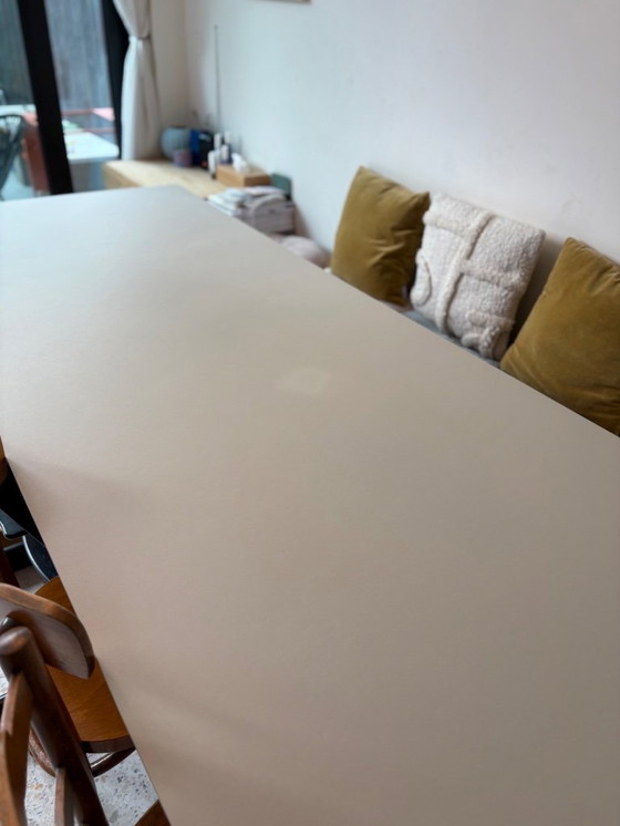 Image 1 of Table HAY CPH30 (250x90)