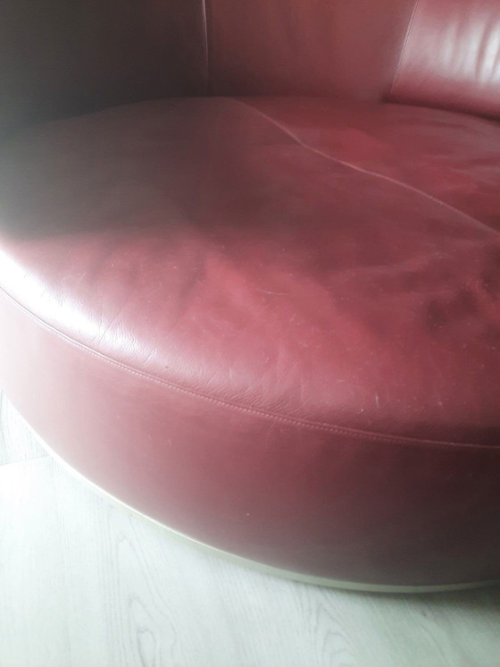 Image 1 of LEOLUX LOVESEAT
