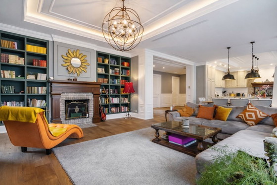 Image 1 of Coffee table