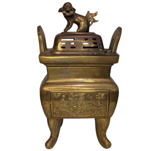 Chinese bronzen wierookbrander met beschermende leeuw – Lot 106 – decoratieve objecten