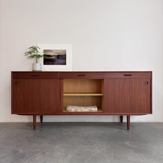 Image 1 of Buffet bas vintage danois en teck