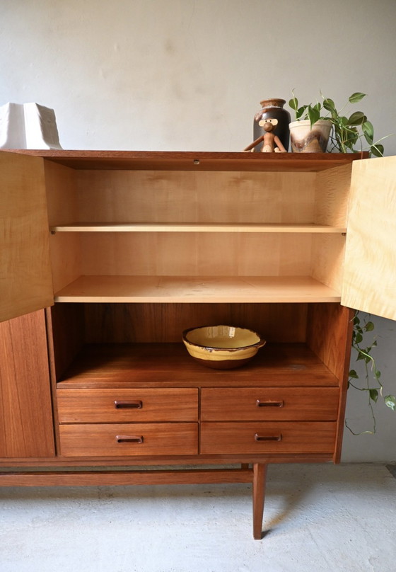 Image 1 of Prachtig groot vintage highboard jaren 60, teak fineer