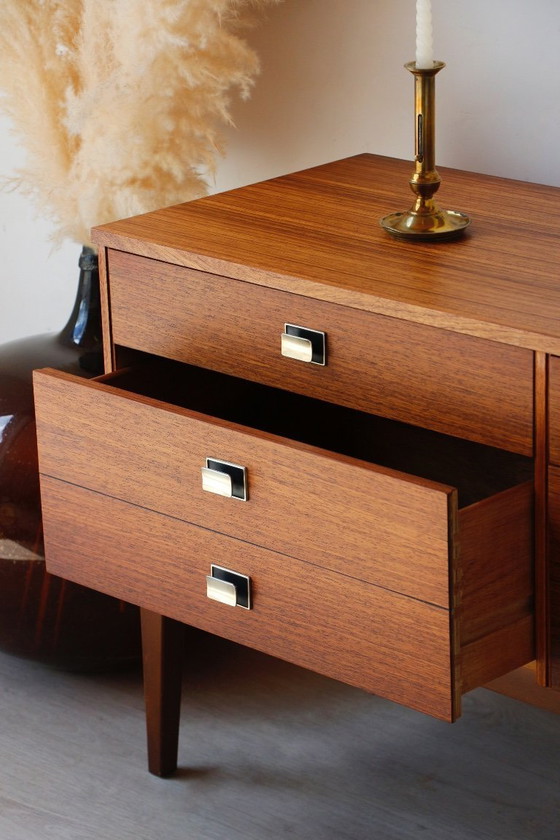 Image 1 of Vintage ladekast van teak en zebrano: elegantie uit de jaren 60