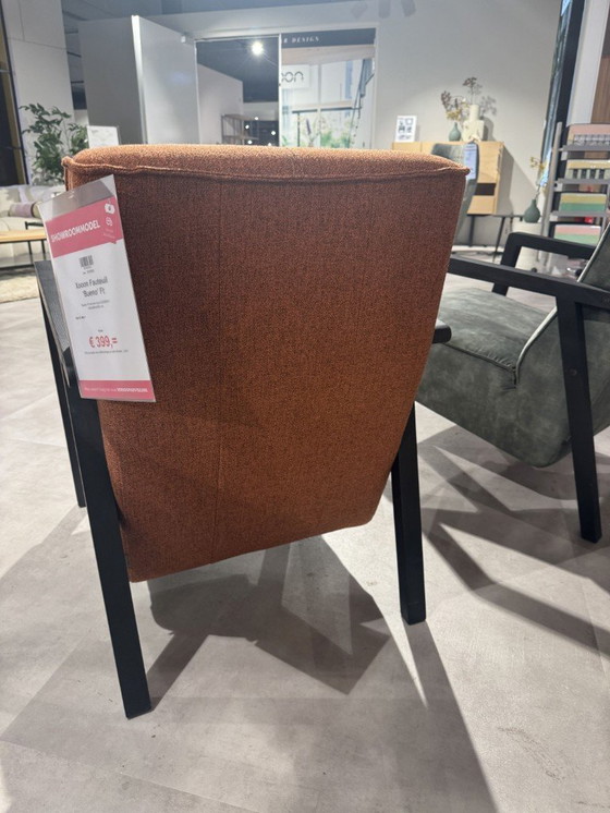 Image 1 of Poltrona XOOON Bueno Rust